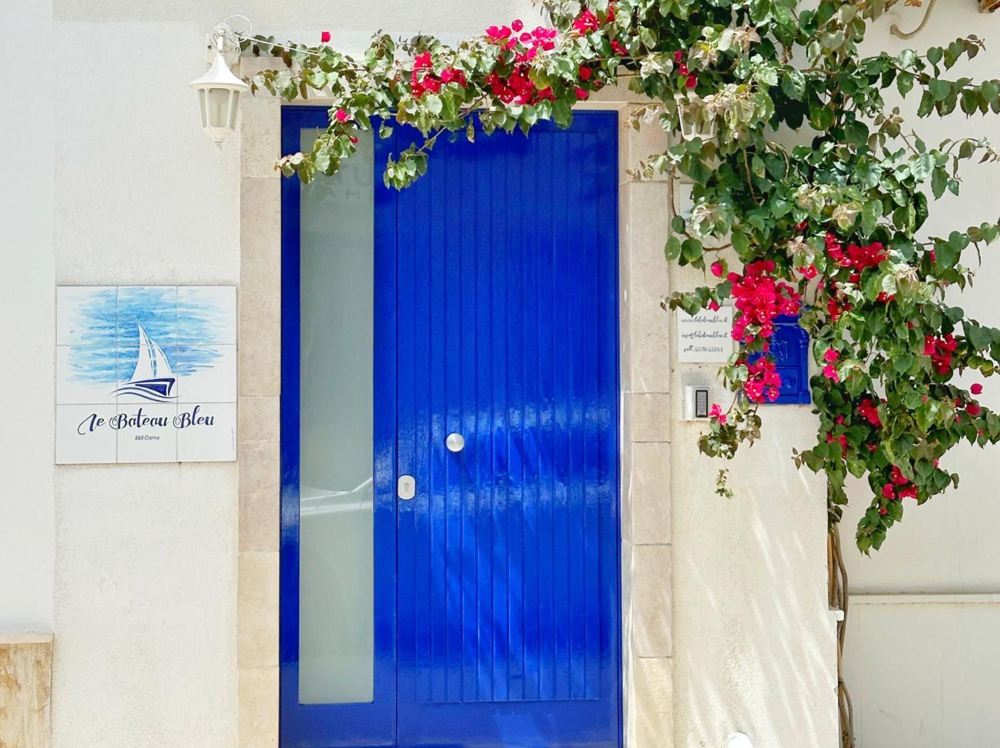 Le Bateau Bleu - Adults Only 12 Plus Porto Cesareo Exteriör bild